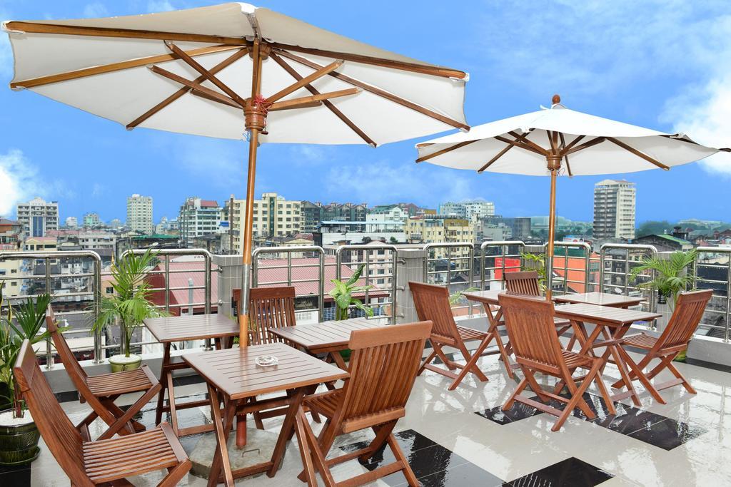 Hotel Grand United - 21St Downtown Γιανγκόν Εξωτερικό φωτογραφία