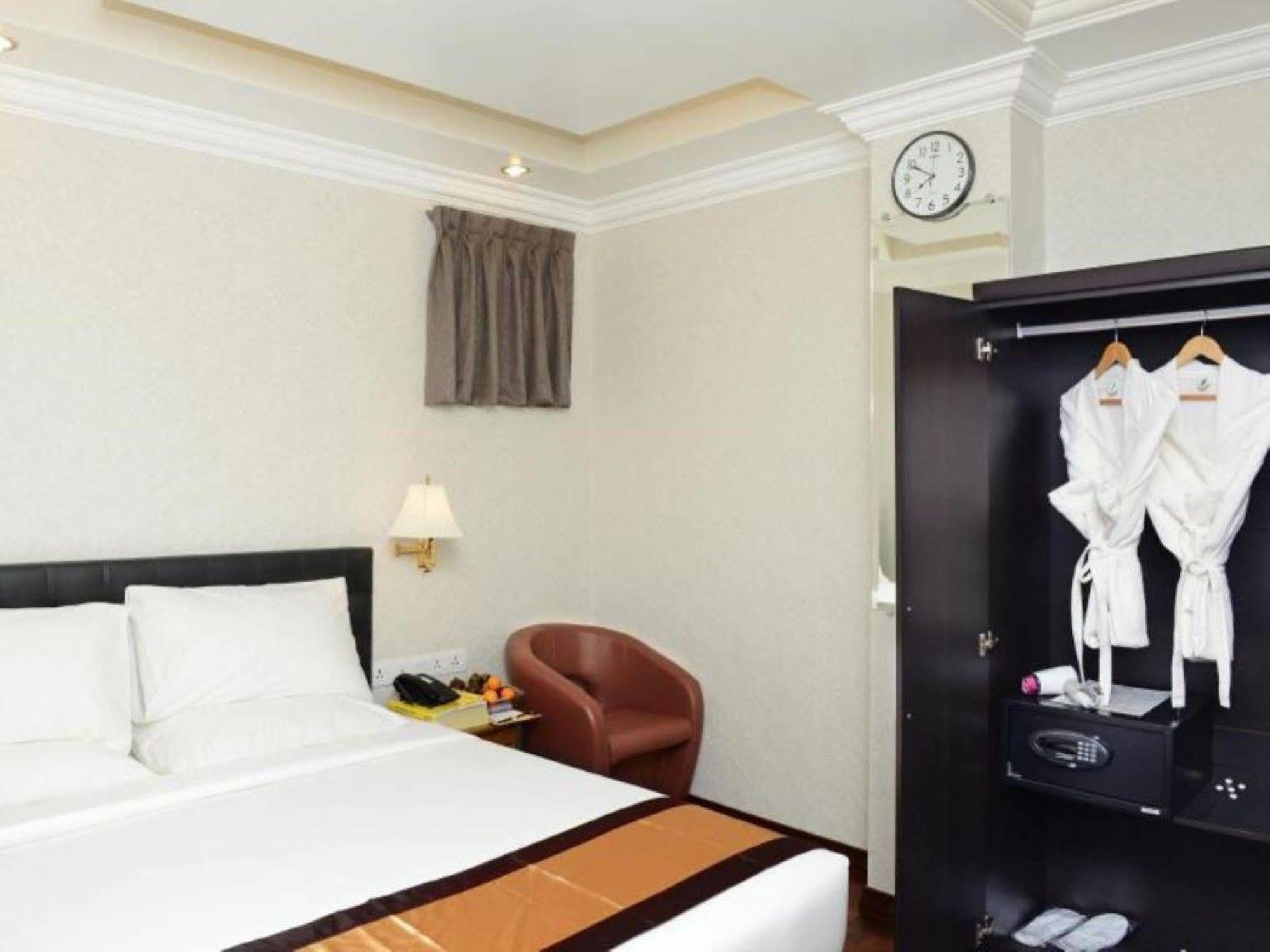 Hotel Grand United - 21St Downtown Γιανγκόν Εξωτερικό φωτογραφία