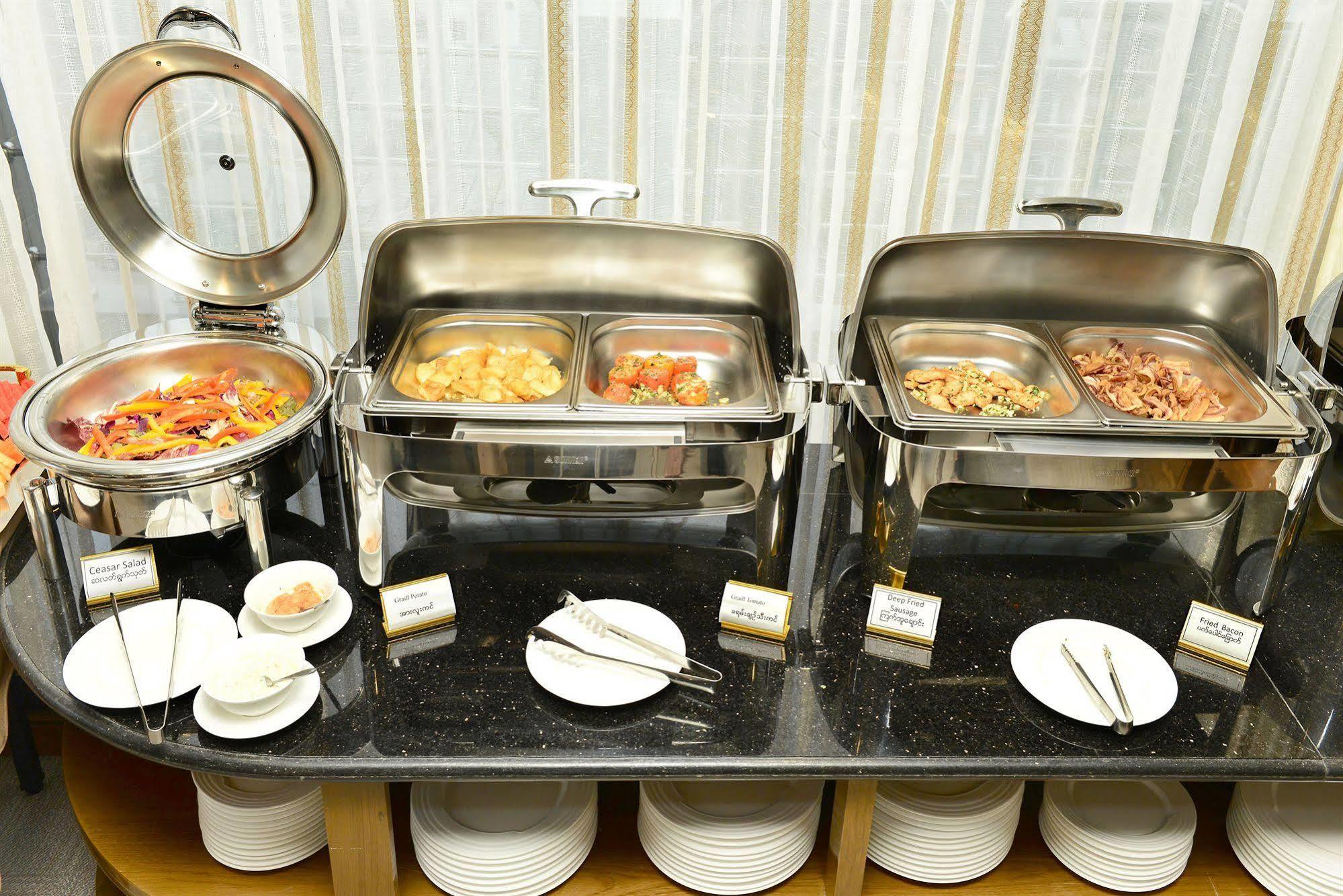 Hotel Grand United - 21St Downtown Γιανγκόν Εξωτερικό φωτογραφία